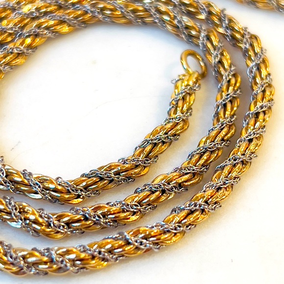 Vintage 1/20 12K GF Two Tone Twisted Rope Chain Necklace - 18” - Picture 4 of 5